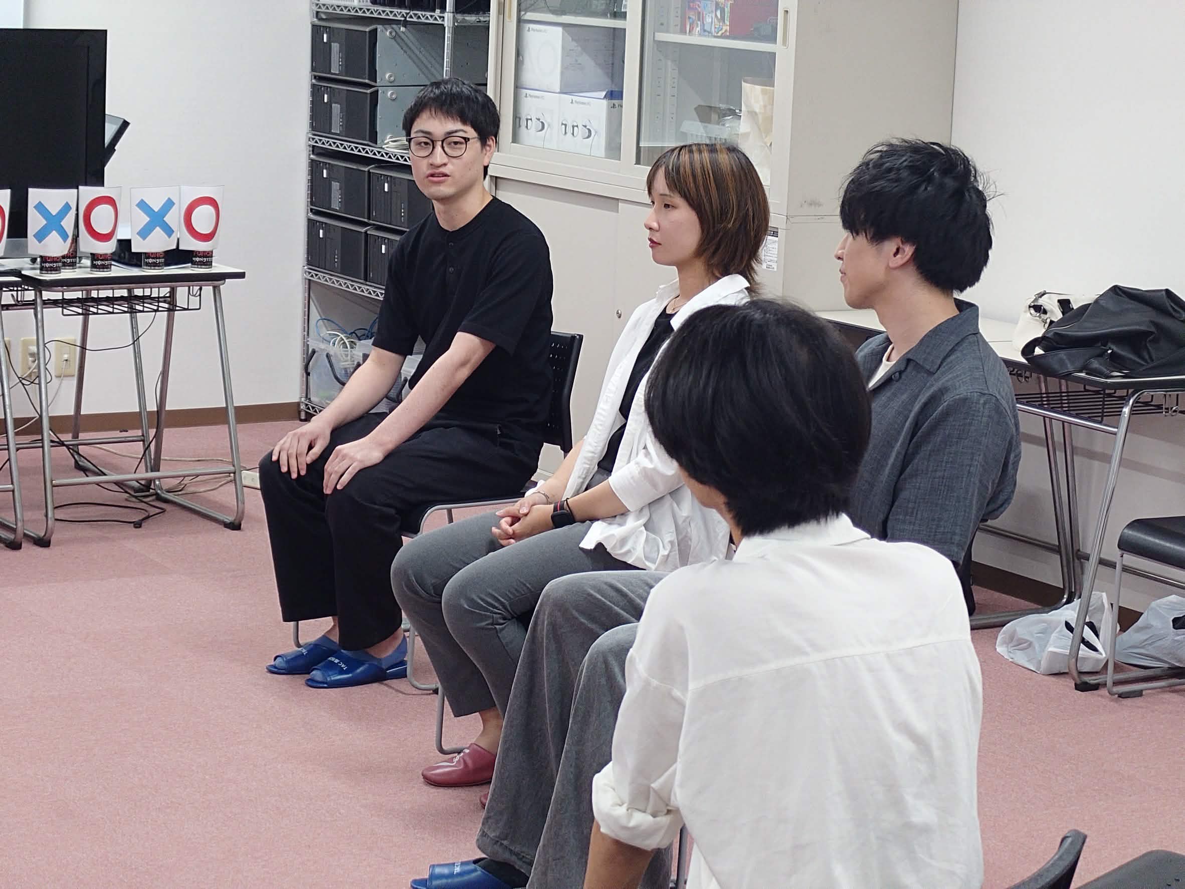 卒業生ぶっちゃけ座談会の様子